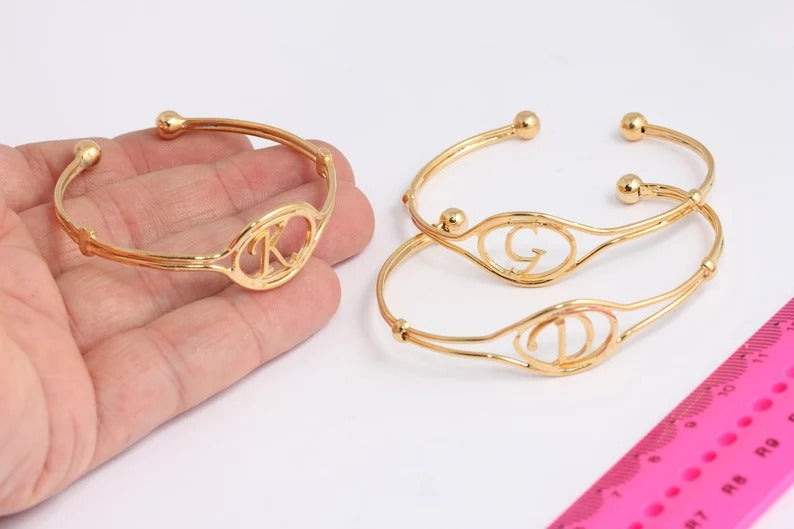 Shiny Gold Initial Bracelet