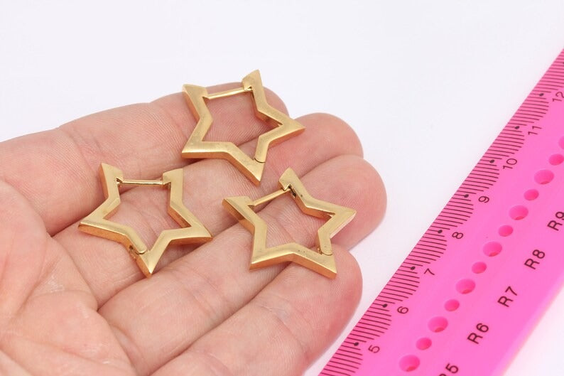 25x27mm 24k Shiny Gold Star Earrings, Gold Earrings, Star Earring, Gold Plated Earrings,  MLS182