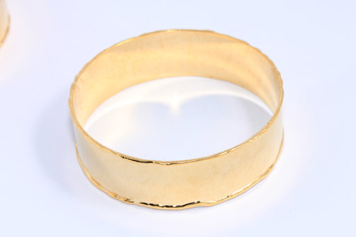 Shiny Gold Cuff Bracelet