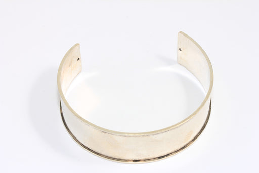 Channel Bracelet, Bracelet Bangle