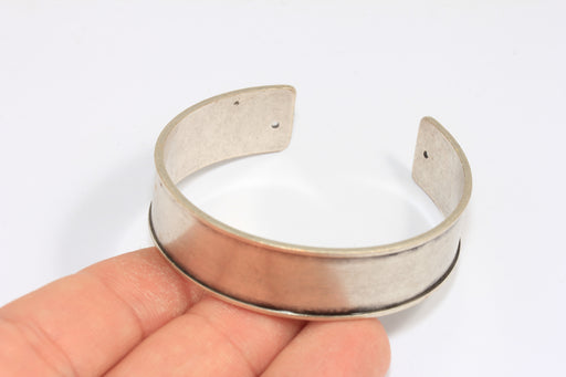 Channel Bracelet, Bracelet Bangle