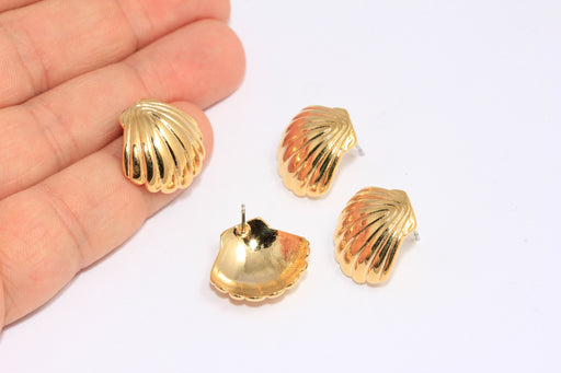 Sea Shell Stud Earrings