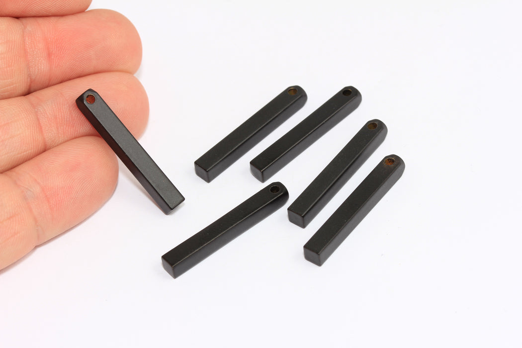 4x30mm Mat Siyah Kaplamalı Çubuk Kolye, Dikey Kolye Çubuğu Tılsımı, ETS6