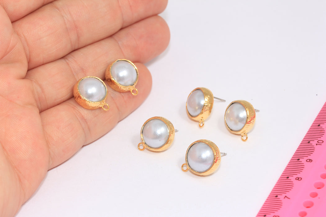 Round Sea Shell Stud Earrings