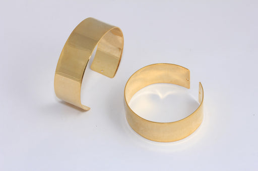 Shiny Gold Open Bracelet