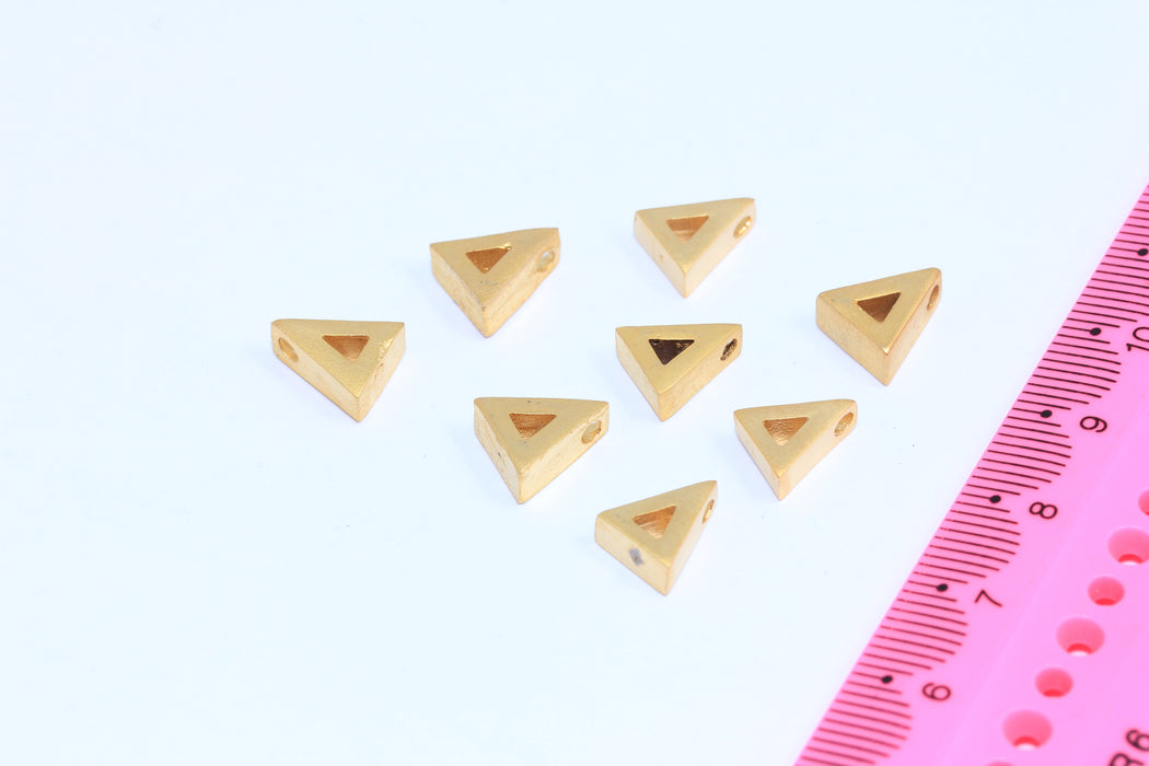 Ciondoli a forma di triangolo in oro opaco 24k da 8x9 mm, perline triangolari, collana geometrica, BRT12