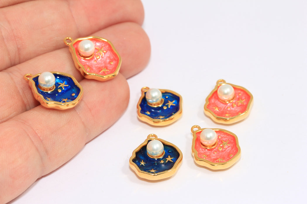 15x17mm 24k Shiny Gold Sea Shell Charm, Enamel Seashell Charm, Pearl In Shell Pendant, MTE726