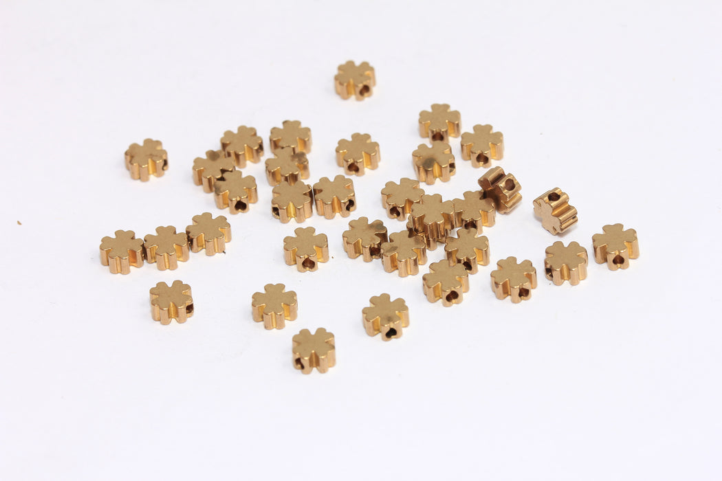 5 mm Ham Pirinç Yonca Boncukları, Papatya Boncukları, Çiçek Takıları, Bilezik Bağlantı Parçaları, Ara Boncuklar, BXB468