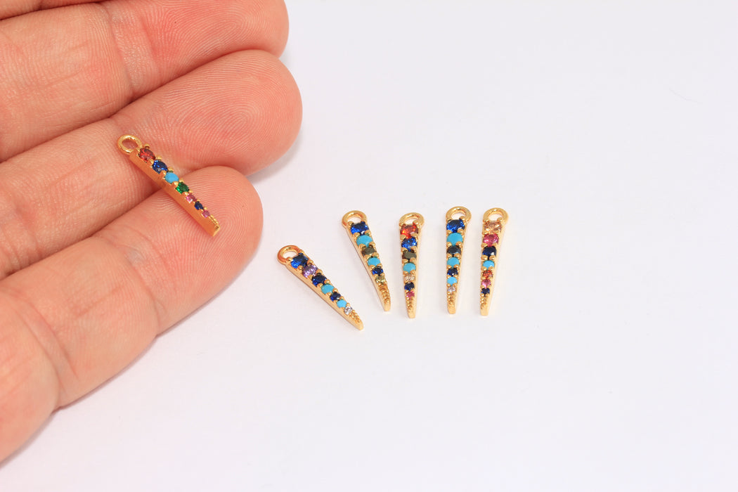 3x16mm 24 Ayar Parlak Altın Üçgen Tılsım, Zirkon Taşlı Çubuk Kolye, Mikro Döşeme Karma Taşlı Tılsımlar, MLS1077