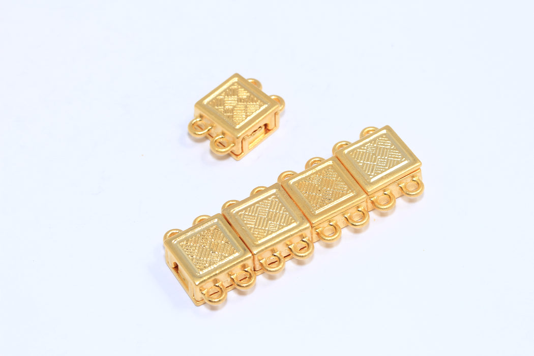 Two Loop Magnet Connector