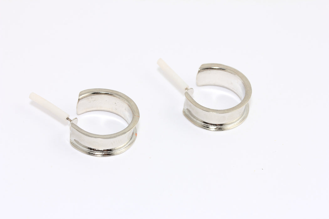 Channel Hoop Earrings