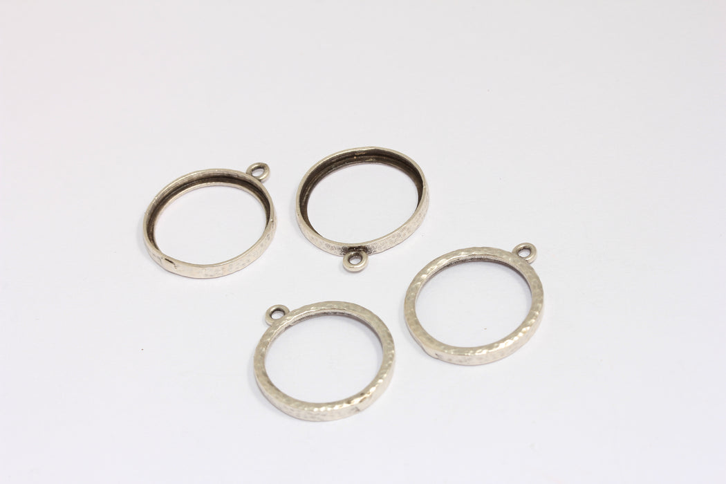 20 mm Antik Gümüş Kenarlı Charmlar, Gümüş Anahat Charm, Çekiçle Dövülmüş Yuvarlak Çerçeve Ayarları, Çerçeve Charm, MTE1049