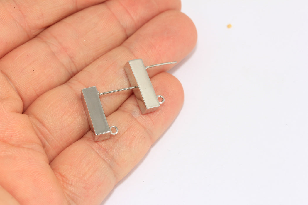 Cube Studs