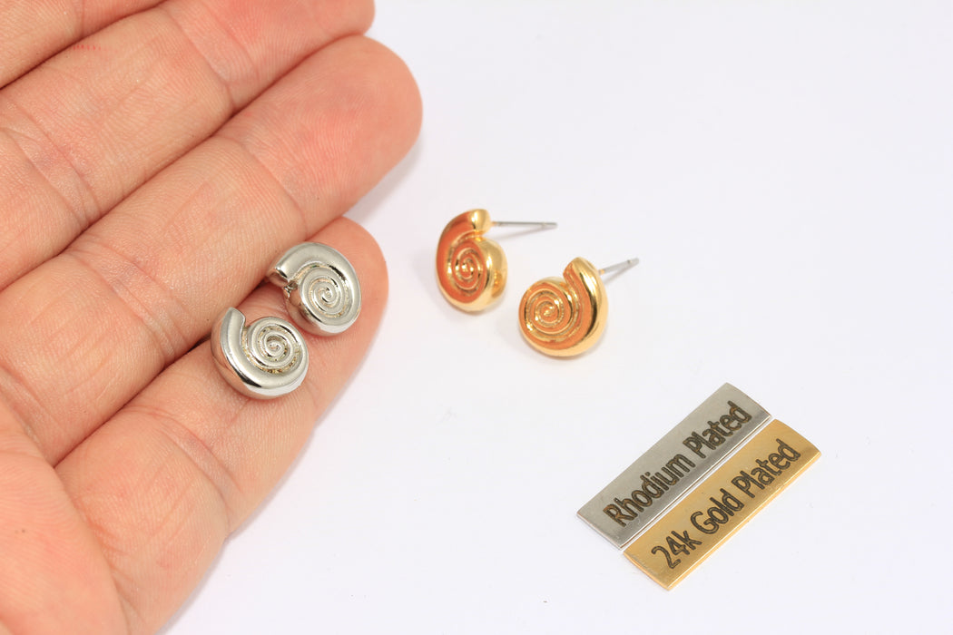 Sea Shell Stud Earrings