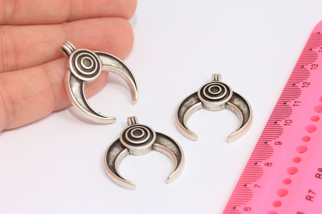 Ciondoli a forma di corno in argento antico da 26x30 mm, ciondolo per collana a forma di corno, SLM1012