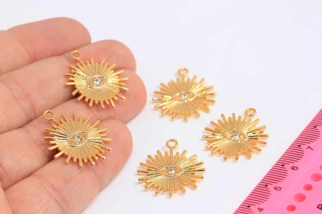 22x25mm 24 Ayar Parlak Altın Madalyon, CZ Beyaz Taşlı Nazar Boncuğu, MTE387