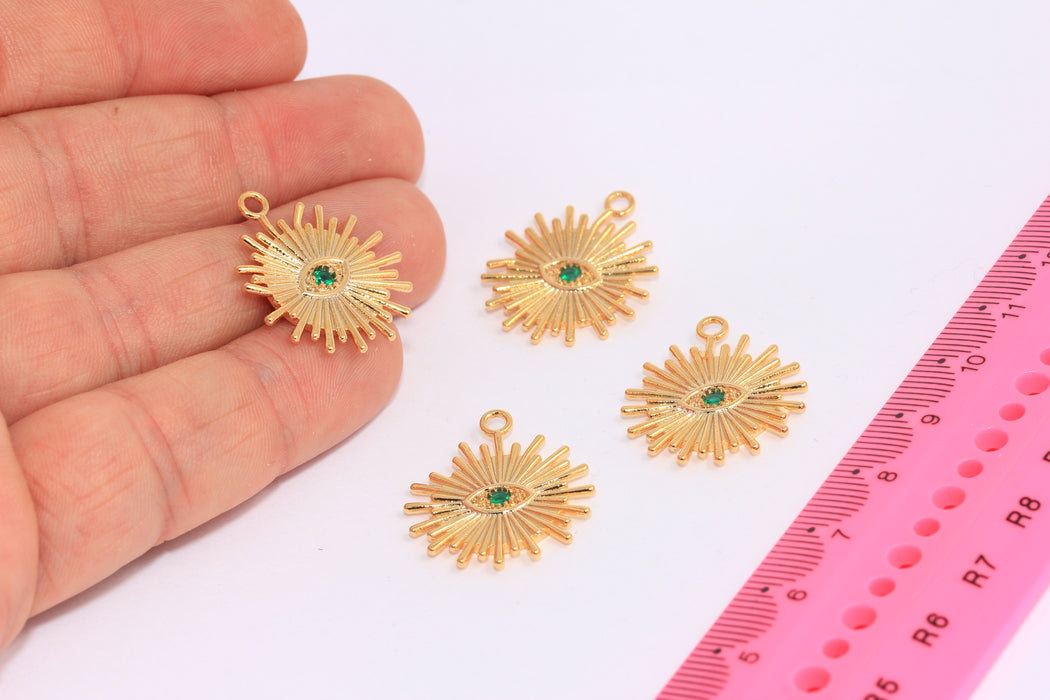 Medaglione in oro lucido 24k da 22x25 mm, ciondolo con pietra verde zirconia cubica e malocchio, SLM259