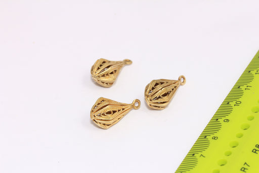 Brass Droop Charms