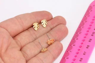 8x10mm 24k Shiny Gold Leaf Earrings, Leaf Stud Earrings, Gold Plated Earrings, MLS876