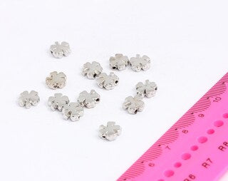 8mm Silver Plated Clover Beads, Daisy Beads, Flower Charms, MTE447