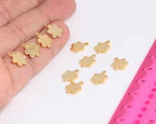 9x13mm 24 Shiny Gold Flower Charms, Clover necklace, Daisy MTE652