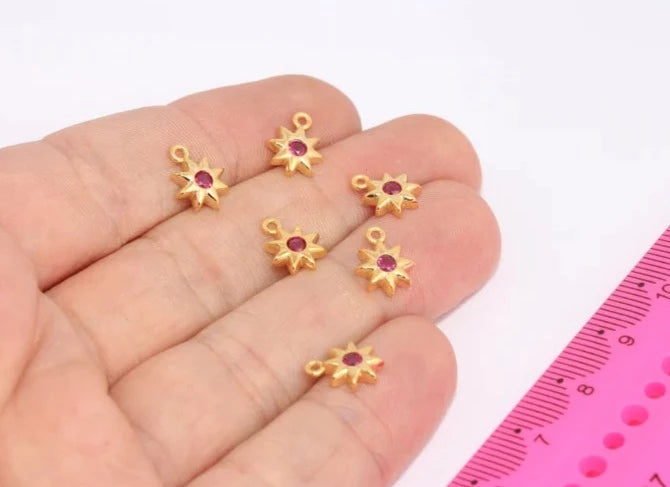8,5x11mm 24k Shiny Gold Star Charms, Micro Pave Mini Star Beads, CZ Mini Star Charms, Zirconia Ruby Stone Star Bracelet Beads, SLM417