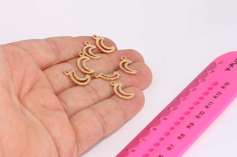 24k Shiny Gold Moon Charms, Crescent Moon Charm, Small Moon Charm, Dainty Charms, Moon Pendant, Gold Plated Findings, XP222