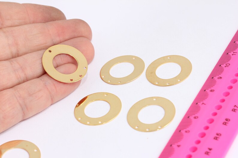25 mm 24 ayar Parlak Altın Daire Tılsımlar, Çok Delikli Chound MTE588