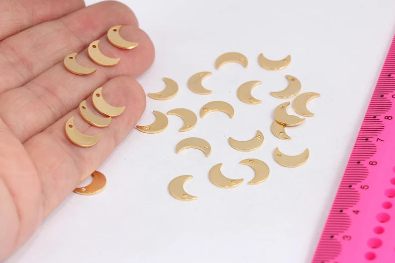 7x10mm 24k Shiny Gold Moon Charms, Half Moon Pendant, MTE194