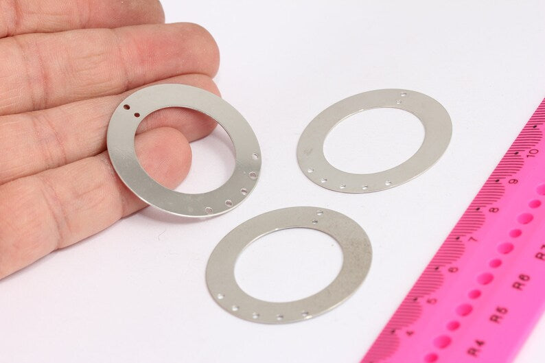 Silver Plated Circle , Holes Circle, Stamping tag , Silver Plated Hoop , Hoop Earrings MTE603