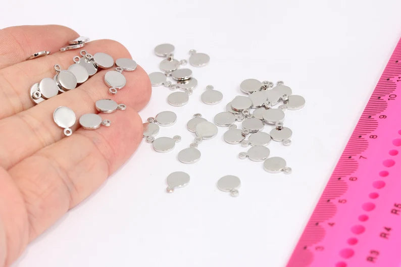 7 mm Rodyum Kaplamalı Madeni Para Takıları, Damgalama Diski, Yuvarlak Takılar, Bağlantı Takıları, Kişiselleştirilmiş Disk, Gümüş Kaplama Bulgular MTE61