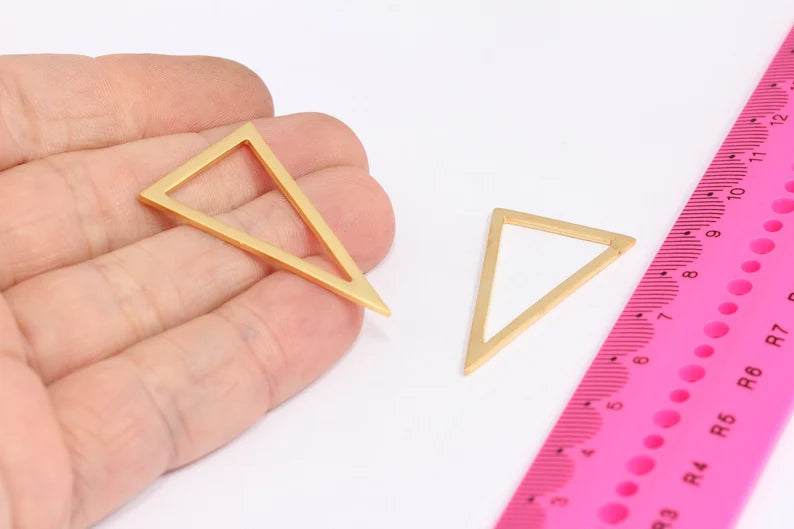 24x38mm 24k Matt Gold Triangle Pendant, Geometric , MTE36