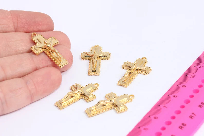 18x30mm 24k Shiny Gold Plated Cross Pendant, Cross Necklace, MTE17