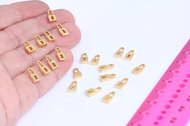 5x10mm 24 Ayar Parlak Altın Kilit Takıları, Mini Kilit Takıları, MTE131