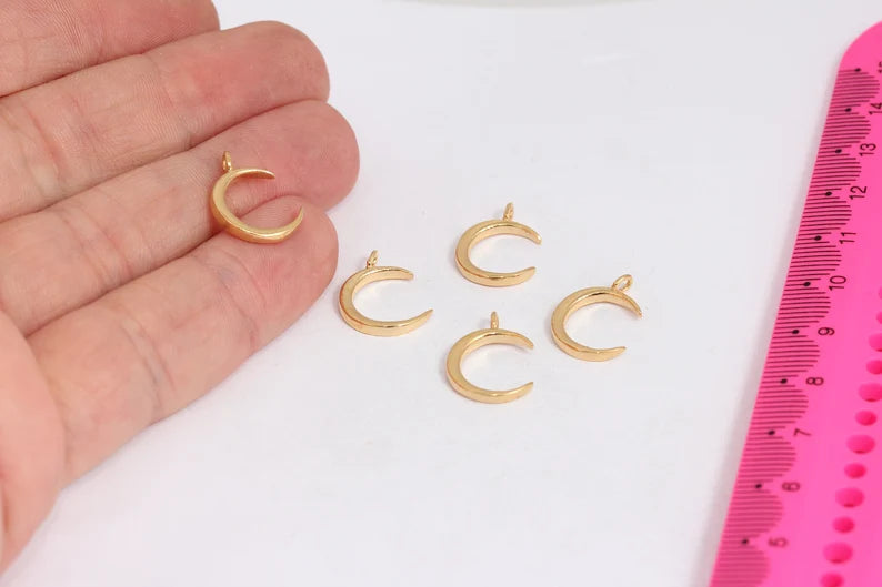 12x16mm 24 ayar Parlak Altın Hilal Charm, Hilal Ay MTE211