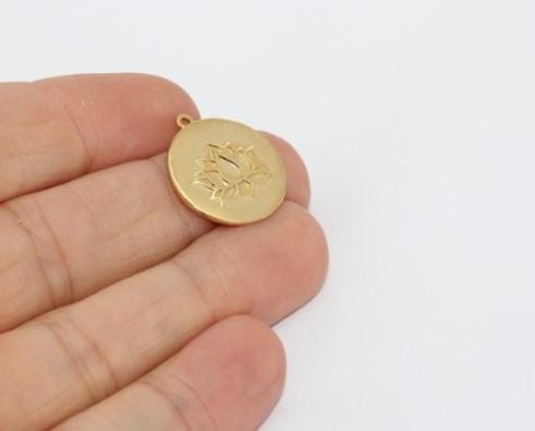 19x21mm 24k Shiny Gold Lotus Pendant, Flower of Life , BRT378