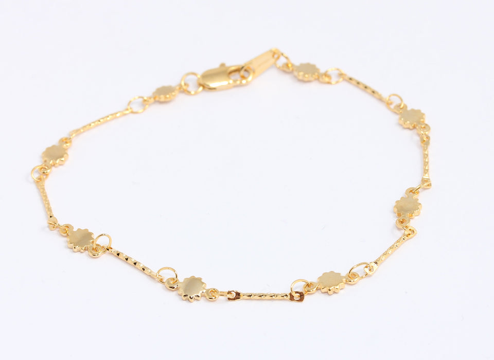 Shiny Gold Bar Bracelet