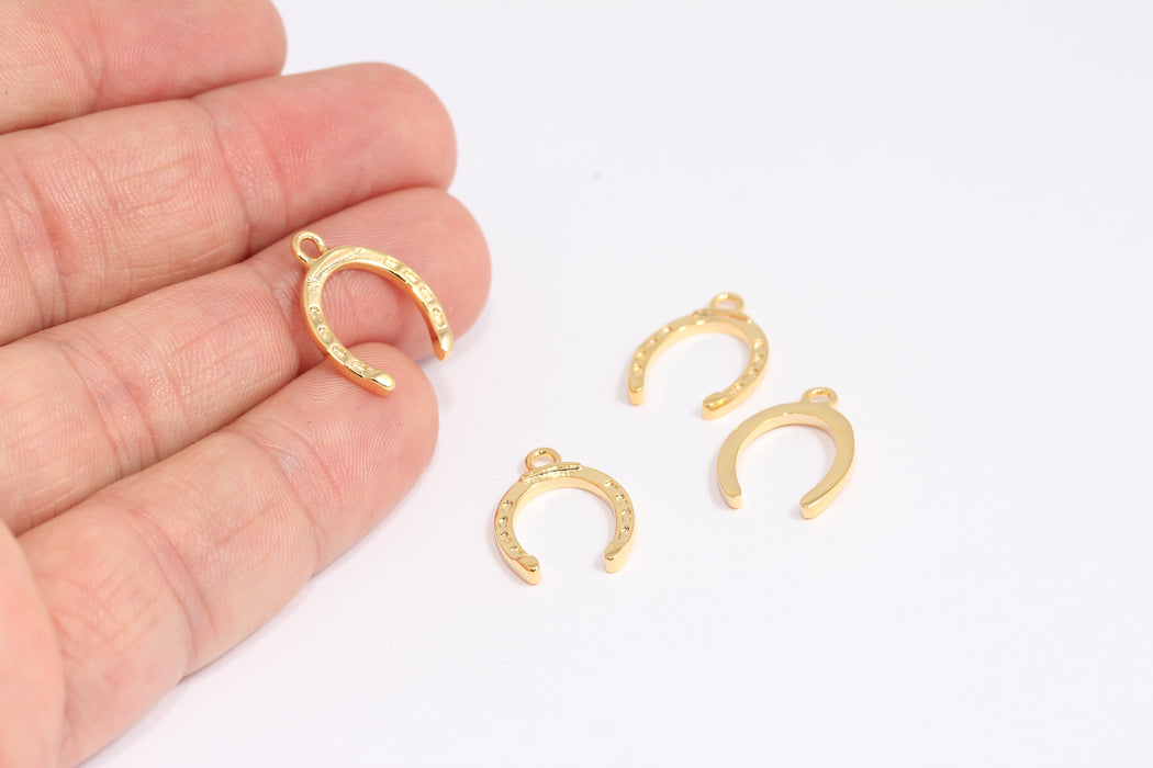 14x18mm 24k Shiny Gold Horseshoe Charms, Horseshoe Beads, SLM794