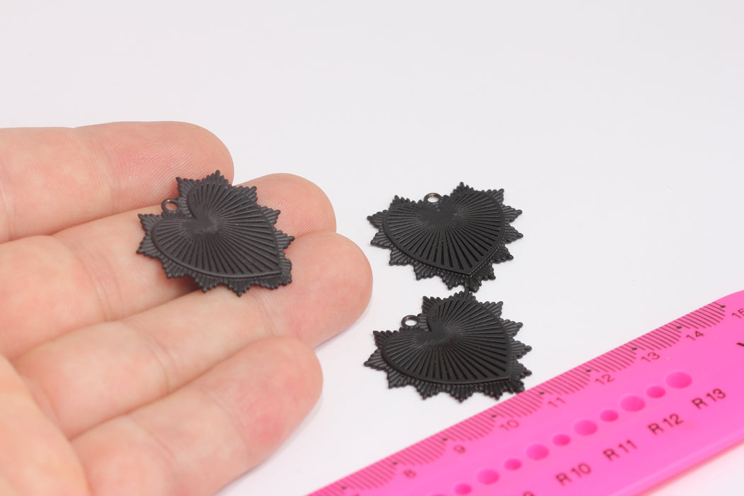 30 mm Mat Siyah Güneş Kalp Kolye, Kalp Kolye, Güneş Kalp, Kalp Madalyon, Kalp Takılar, Mat Siyah Kaplama, FRB152