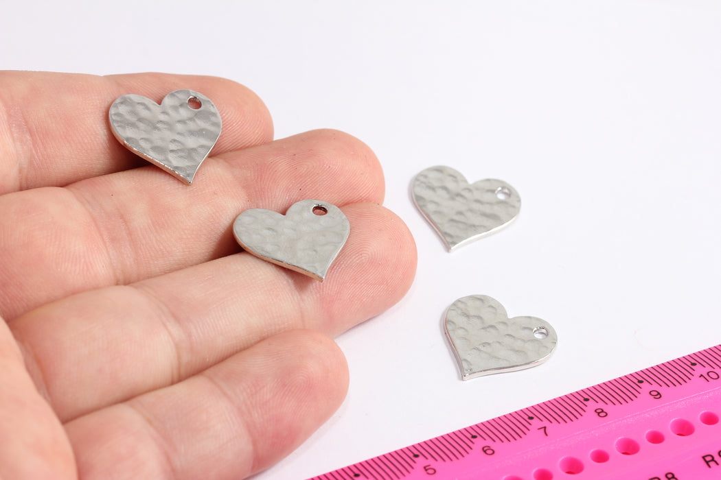 Collana con cuore placcato rodio da 19 mm, cuore martellato, medaglione a forma di cuore, ciondoli dell'amore, ciondolo a forma di cuore in argento, medaglione a forma di cuore, FRB168-2
