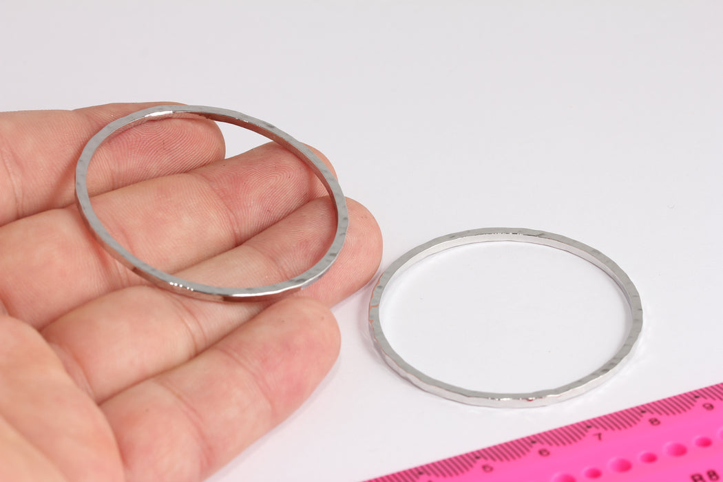50 mm Rodyum Kaplama Çekiçle İşlenmiş Kapalı Yüzük, Yuvarlak Gümüş Halka Bağlantı Parçası, Daire Bağlantı Parçası Takıları, Çekiçle İşlenmiş Kapalı Yüzükler, BXB428-4