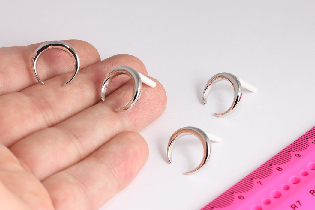 Horn Earrings, Crescent Moon Earrings, Moon Earrings, Stud Earring