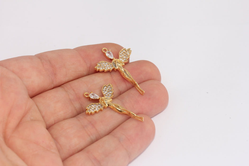 23x32mm 24 ayar parlak altın kaplamalı CZ melek kolye uçları, melek figürleri, kanat figürleri FRB87