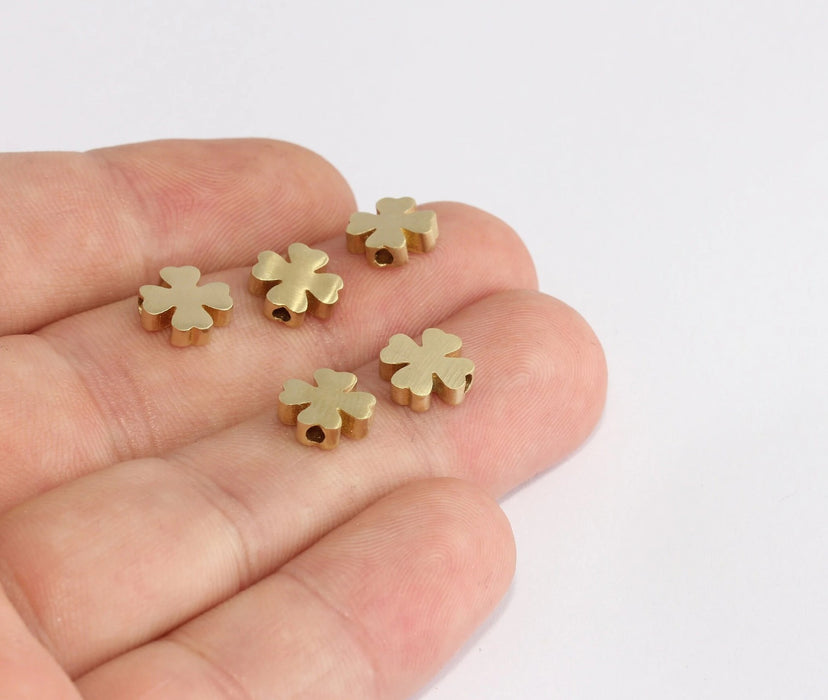 10mm Raw Brass Clover Beads, Daisy Beads, Flower , Brass XP159
