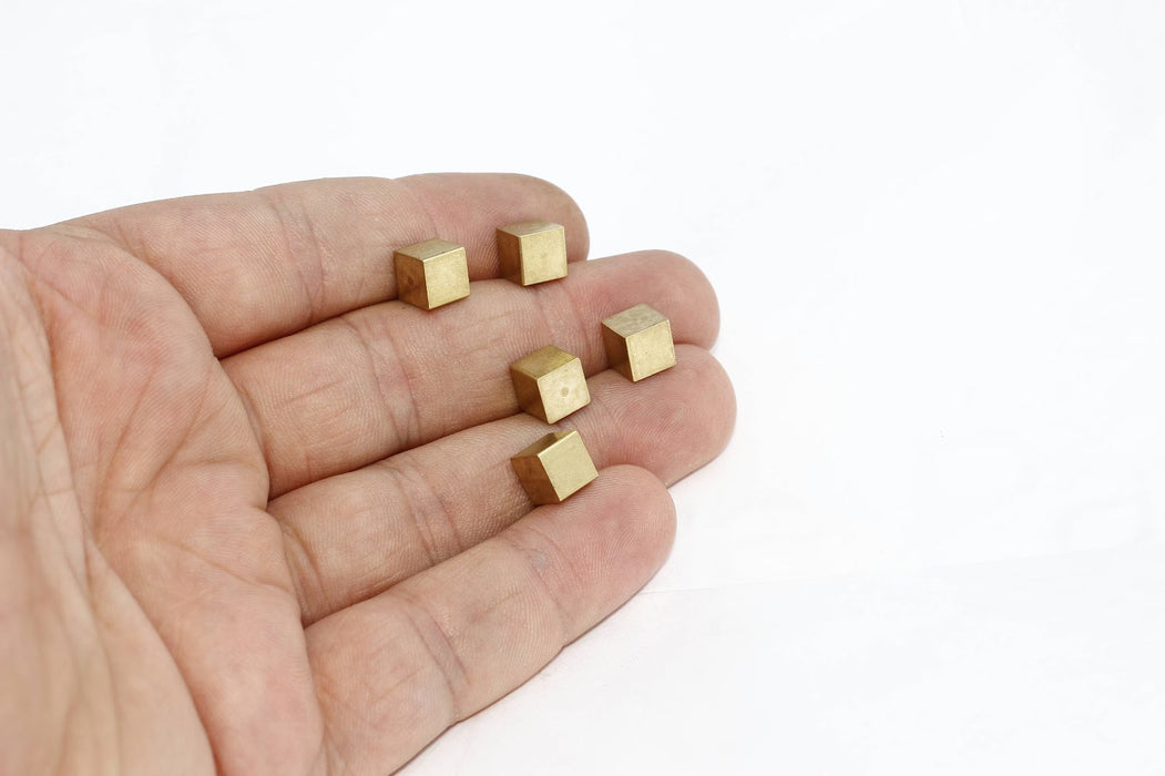 Hole Cube Beads