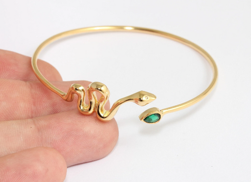 Shiny Gold Cuff Bracelet