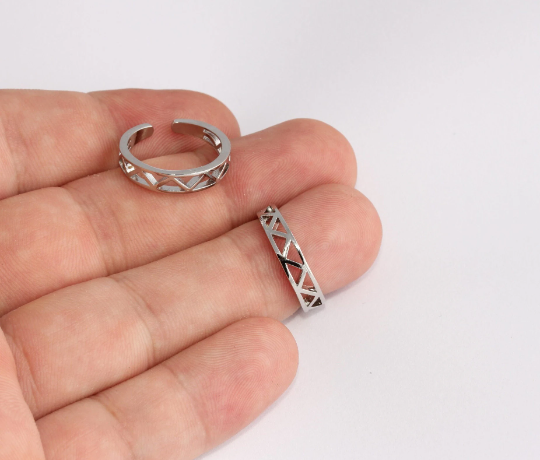 17mm Rhodium Plated Linear Rings, Adjustable, Rings, SLM227