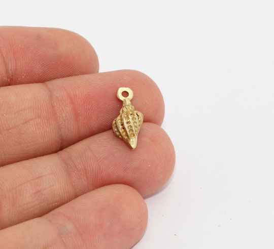 Brass Sea Shell Charm