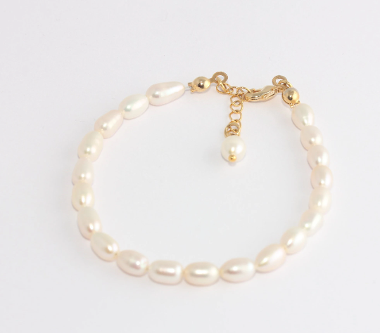 Shiny Gold Pearl Bracelet