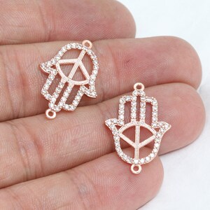 Ciondolo Hamsa in oro rosa 17x24 mm, zirconi cubici, ciondolo Hamsa ZRCN527